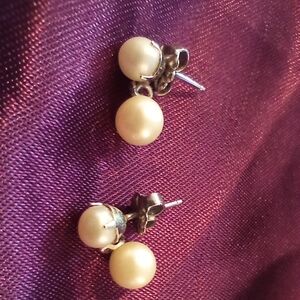 Vintage Faux Pearl dangle drop Earrings